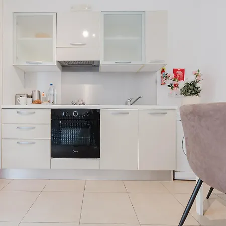 Tropea Court 4a By Homely Apartman *